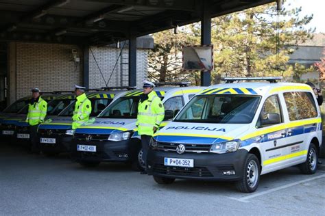 Slovenian K Police Volkswagen Caddy Reskin Els Gta Mods