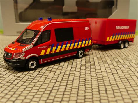 Modellspielwaren Reinhardt 1 87 Herpa MB Sprinter Brandweer Mit