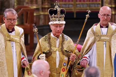 Prince Harry Visits Queen Elizabeth Ii S Burial Site On St Anniversary