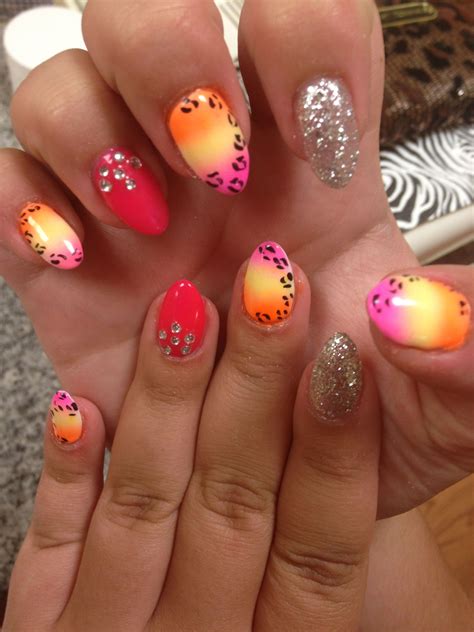 Airbrushed Nails Airbrush Nail Art Airbrush Nails Nail Art Designs