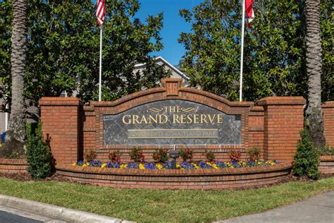 Photos of The Grand Reserve at Maitland Park in Orlando, Florida