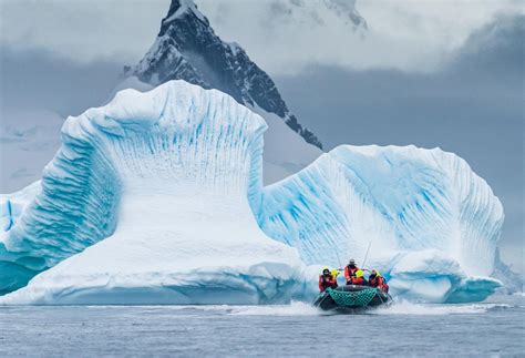 Cruises to Antarctica, South Georgia & the Falkland Islands: 2019, 2020, 2021 | Hurtigruten