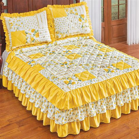 Quilts And Bedspreads Idee Per Cucito Tovaglia All Uncinetto Idee