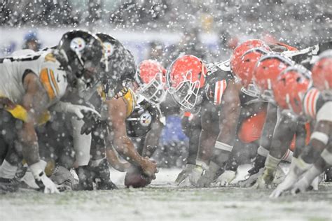 Snow Covers Field During Steelers Vs Browns Thursday Night Football