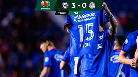 Cruz Azul vence al Atlético de San Luis pero pierde al Toro