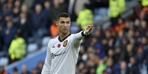 Manchester United Cristiano Ronaldo Se Enfoca En El Mundial Mientras Su Agente Le Busca Club Y