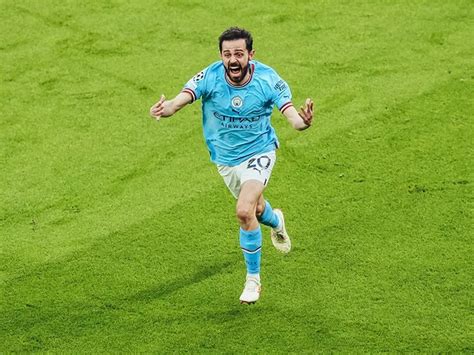 Badas Moment Bernardo Silva Cetak 2 Gol Saat Man City Taklukkan Real