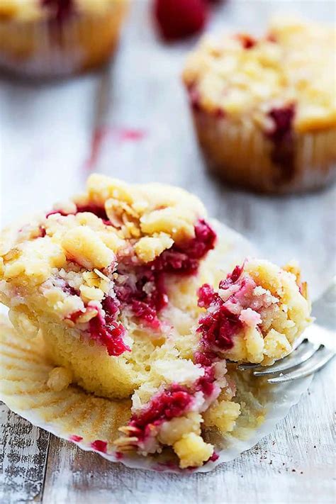 Lemon Raspberry Streusel Muffins