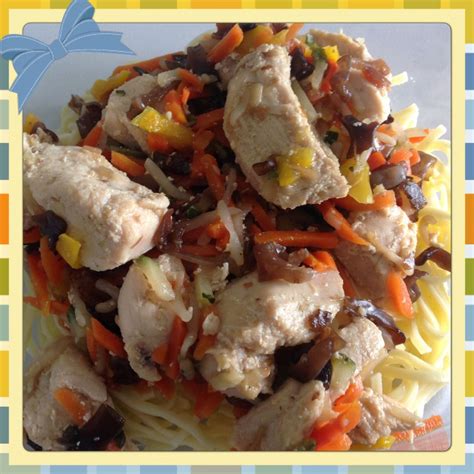 Recette Julienne de légumes et poulet façon wok au Cookeo sur À vos