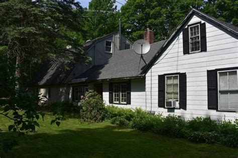 Acworth, NH Real Estate - Acworth Homes for Sale | realtor.com®