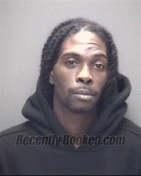 Recent Booking Mugshot For Marcus Ray Hightower In Galveston County