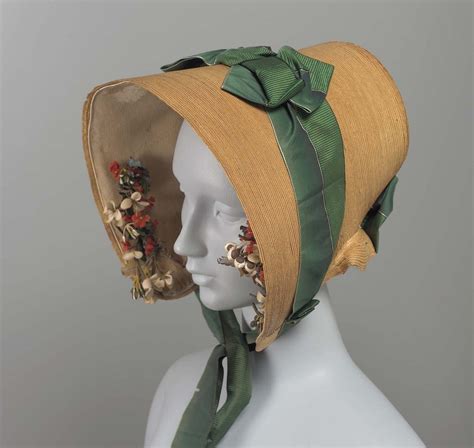 Fashion And Beauty Essentials For A 19th Century Summer Holiday