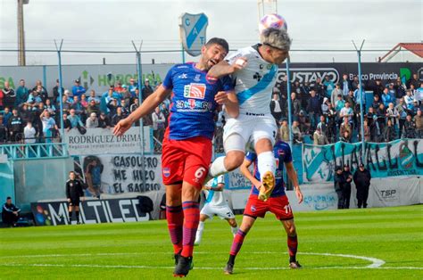 Güemes Se Quedó Con Un Agónico Y Valioso Empate Ante Temperley Diario