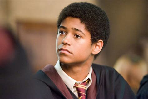 How Dean Thomas Is A Perfect Foil To Harry Potter, According To Alfie Enoch