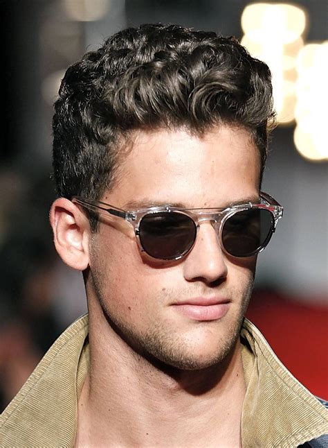 Best Haircut For Thick Wavy Hair Male How To Get The Perfect Look