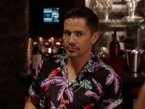 Jay Hernandez Magnum Pi Beautiful Men Tv Series Reboot Celebrities