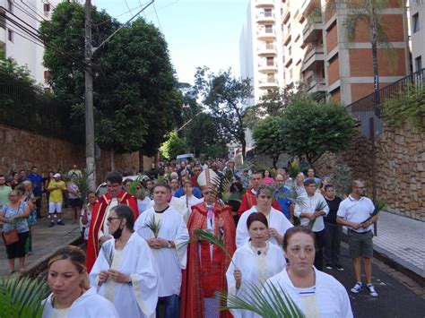 Dom Moacir Celebra Missa Do Domingo De Ramos Na Catedral Arquidiocese