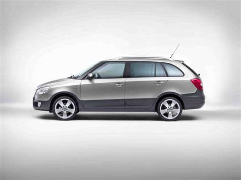 New Skoda Fabia Scout Breaks Cover