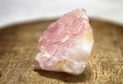 How To Identify 10 Red And Pink Minerals