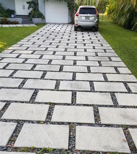 Gray / white modern concrete pavers 24x24x2 $20 each *80 lbs* | eBay