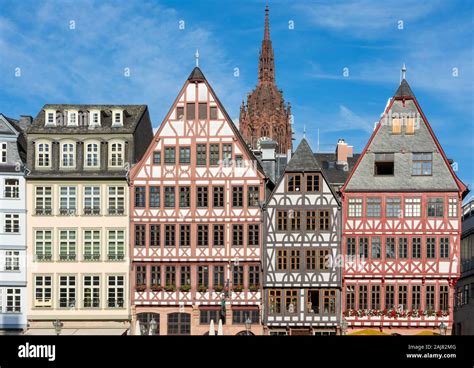 Fachada De La Catedral De Frankfurt Fotografías E Imágenes De Alta