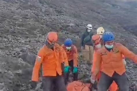 Dua Pendaki Gunung Marapi Ditemukan Korban Tewas Menjadi Orang