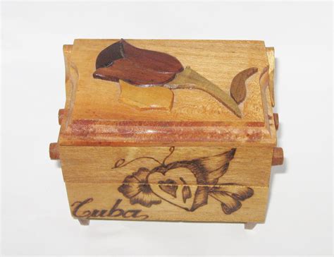 Cuba Cuban Souvenir Rose Design Wood Hand Carved Accordion Jewelry Box