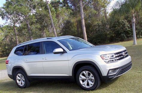 Car review: Volkswagen Atlas big on cargo space | Business | record ...