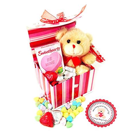 30+ Teddy Bear Hugs Valentine Gift Basket Wow Idea - Get Best Valentine Gift Idea