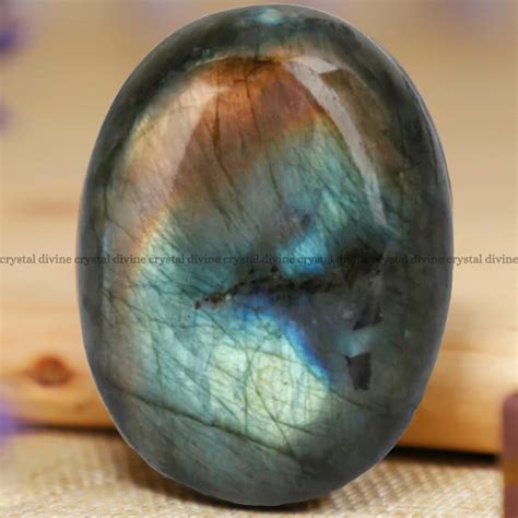 Labradorite Crystal Palm Stone Energy And Vitality