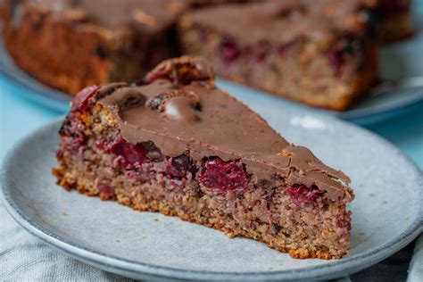 Saftiger Nusskuchen Ohne Mehl Glutenfreier Kirschenkuchen