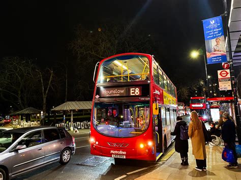 Metroline London Vw Lk Bxu Route E Ealing Broa Flickr