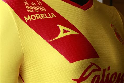 Pirma Apresenta As Novas Camisas Do Monarcas Morelia Show De Camisas