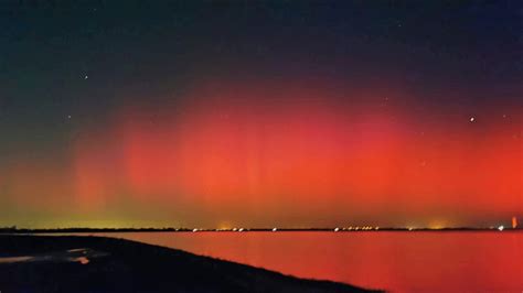 Aurora Boreale Incanta L Italia Il Cielo Rosa Da Nord A Sud Il Difforme