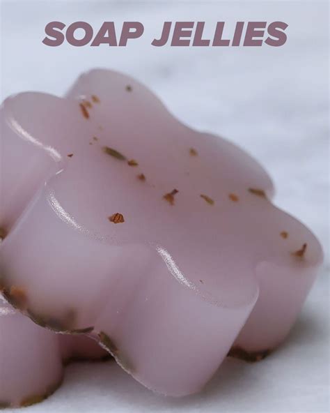 These Soap Jellies Are Way More Fun Than A Regular Bar Of Soap Diy