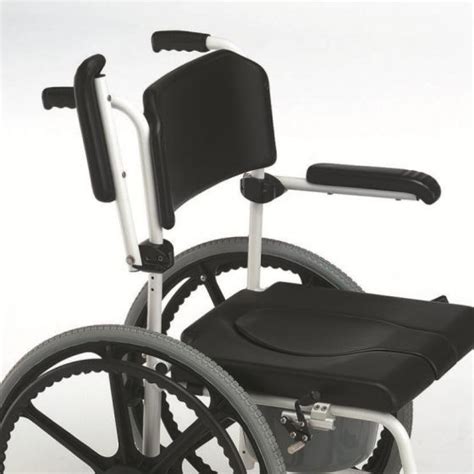 Sedia Comoda Da Doccia Ad Autospinta Secchio Wc Invacare Cascade