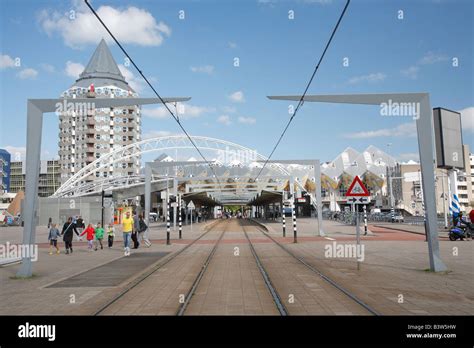 Modern Architecture Rotterdam Netherlands Stock Photo Alamy