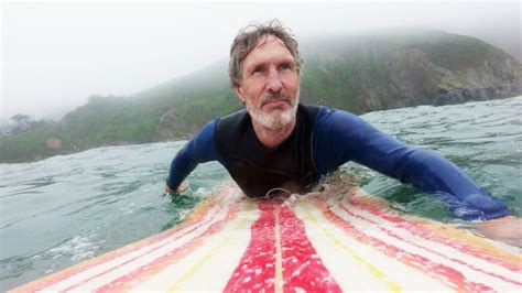 How To Paddle On A Surfboard Wetsuit Wearhouse Blog