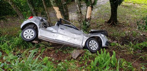 Pre Atende Acidente De Tr Nsito Morte Na Rota Do Sol Em Itati