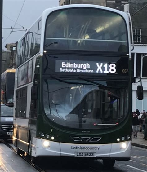 Lxz Lothian Country Buses Volvo B Tl Wright Ec Flickr