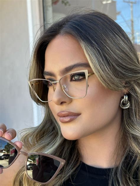 Arma O De Culos De Grau Clipon Em Ol Via Nude