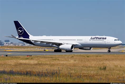 D Aiks Lufthansa Airbus A Photo By Alexis Boidron Id