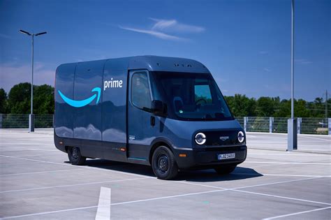 Jetzt Auch In Deutschland Amazon Setzt Auf Rivian Fuhrpark