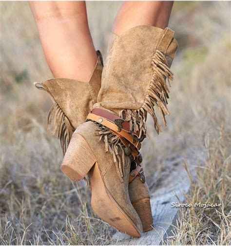 Botas Boho Con Flecos En SIROCO MOJACAR