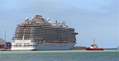 Majestic Princess - description, photos, position, cruise deals