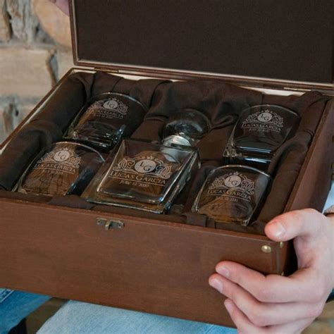 Bourbon Decanter Set Whiskey Glasses Fathers T T Fo Him