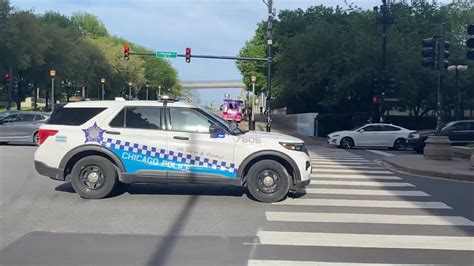 Fast New Chicago Police Fpiu Responding With Priority Siren Youtube