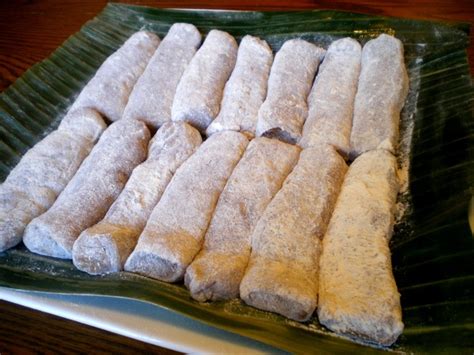 115 best images about Panlasang Pinoy Recipes on Pinterest | Pork, Sweet potato leaves and ...