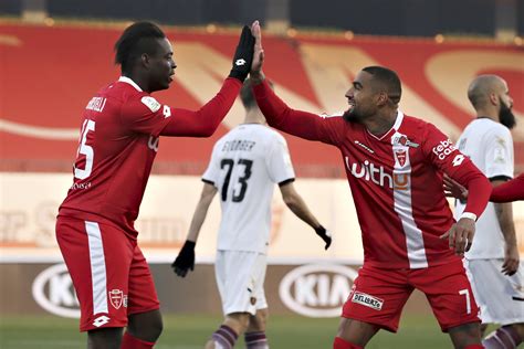 Former Manchester City Forward Mario Balotelli Scored Just Four Minutes Into His Serie B Debut