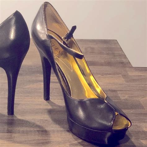 Guess Black Patent Leather Stiletto Heels Gem